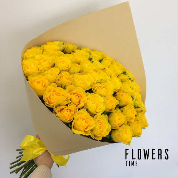 Gėlės merginoms geltonų rožių puokštė