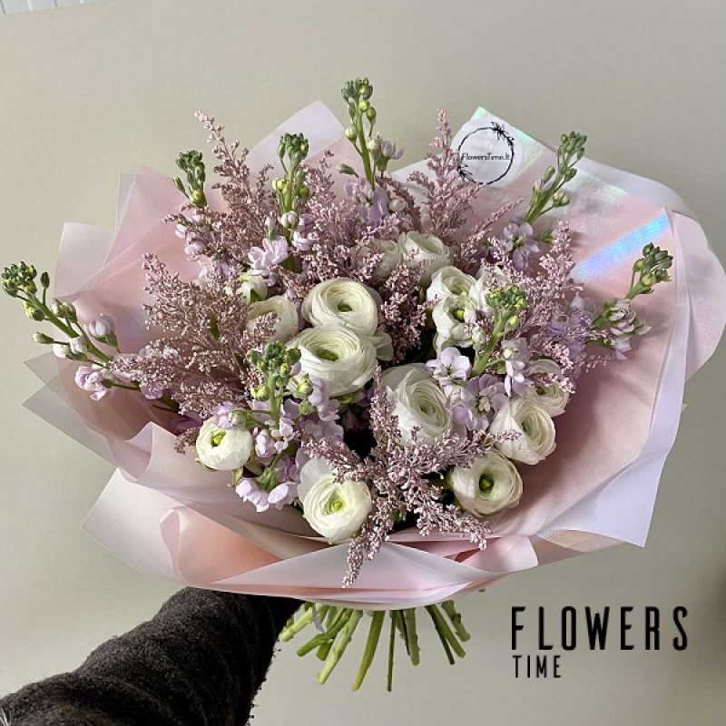 Vėdrynų, leukonijų ir rykštenių puokštė